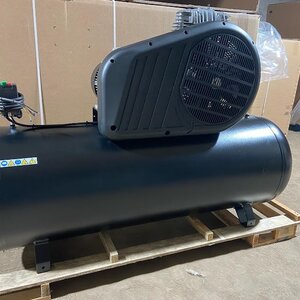 702BF44C-EAE5-41F5-9038-3ED3B37DE81F